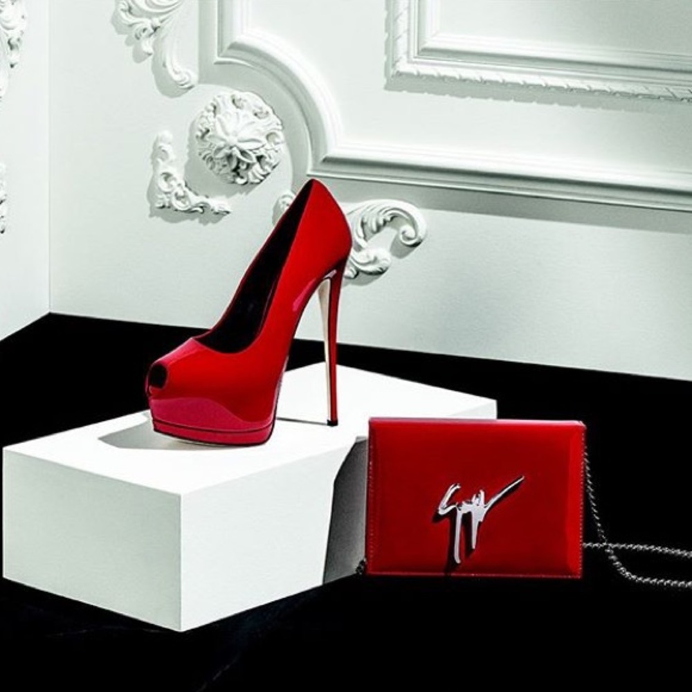 NIB- Auth Giuseppe Zanotti Platform